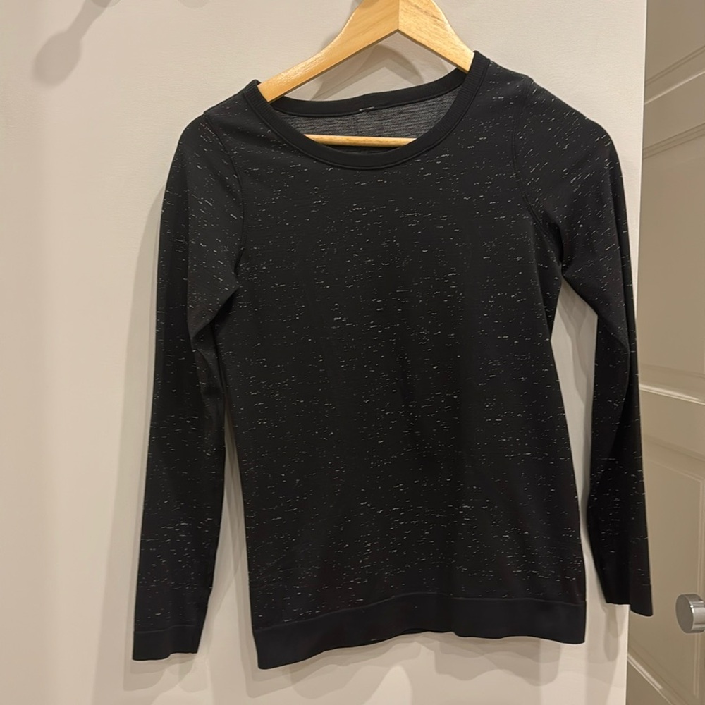 Lululemon long sleeve running shirt.